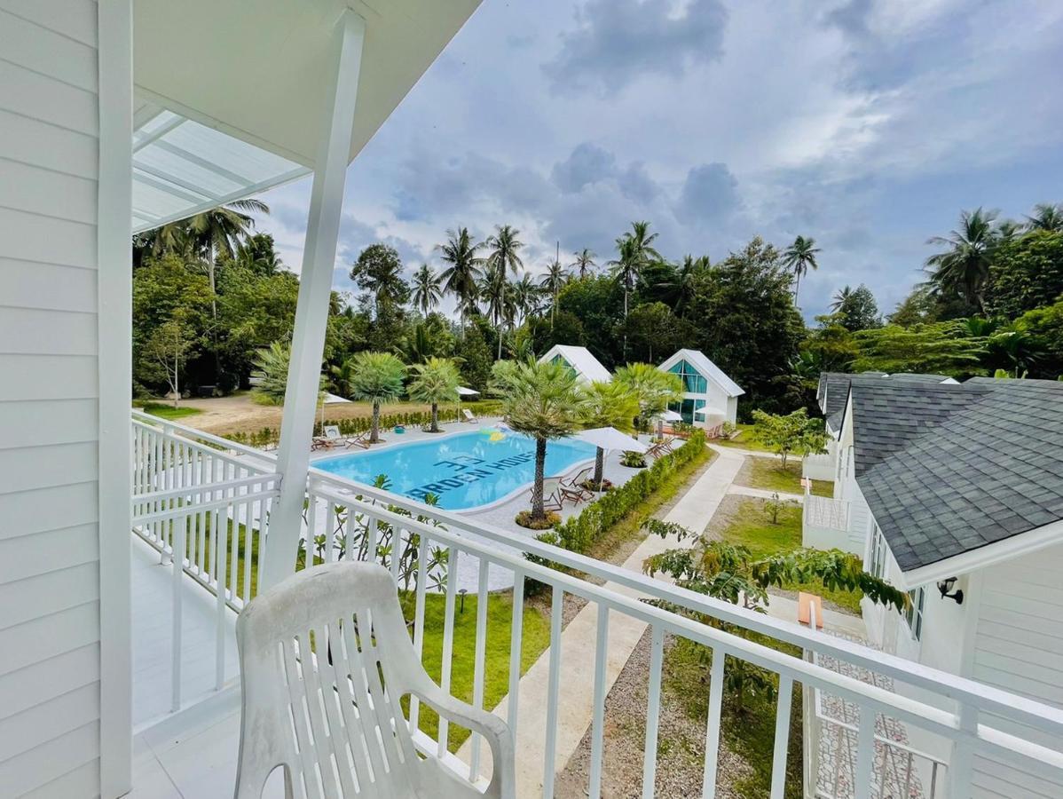 Thirty Tree Garden House Hostel Chumphon Exterior photo