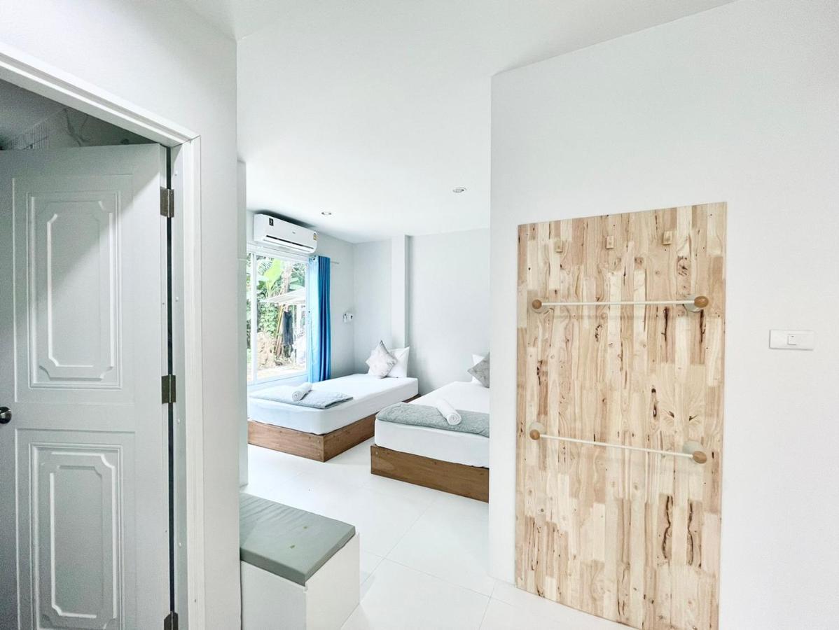 Thirty Tree Garden House Hostel Chumphon Exterior photo
