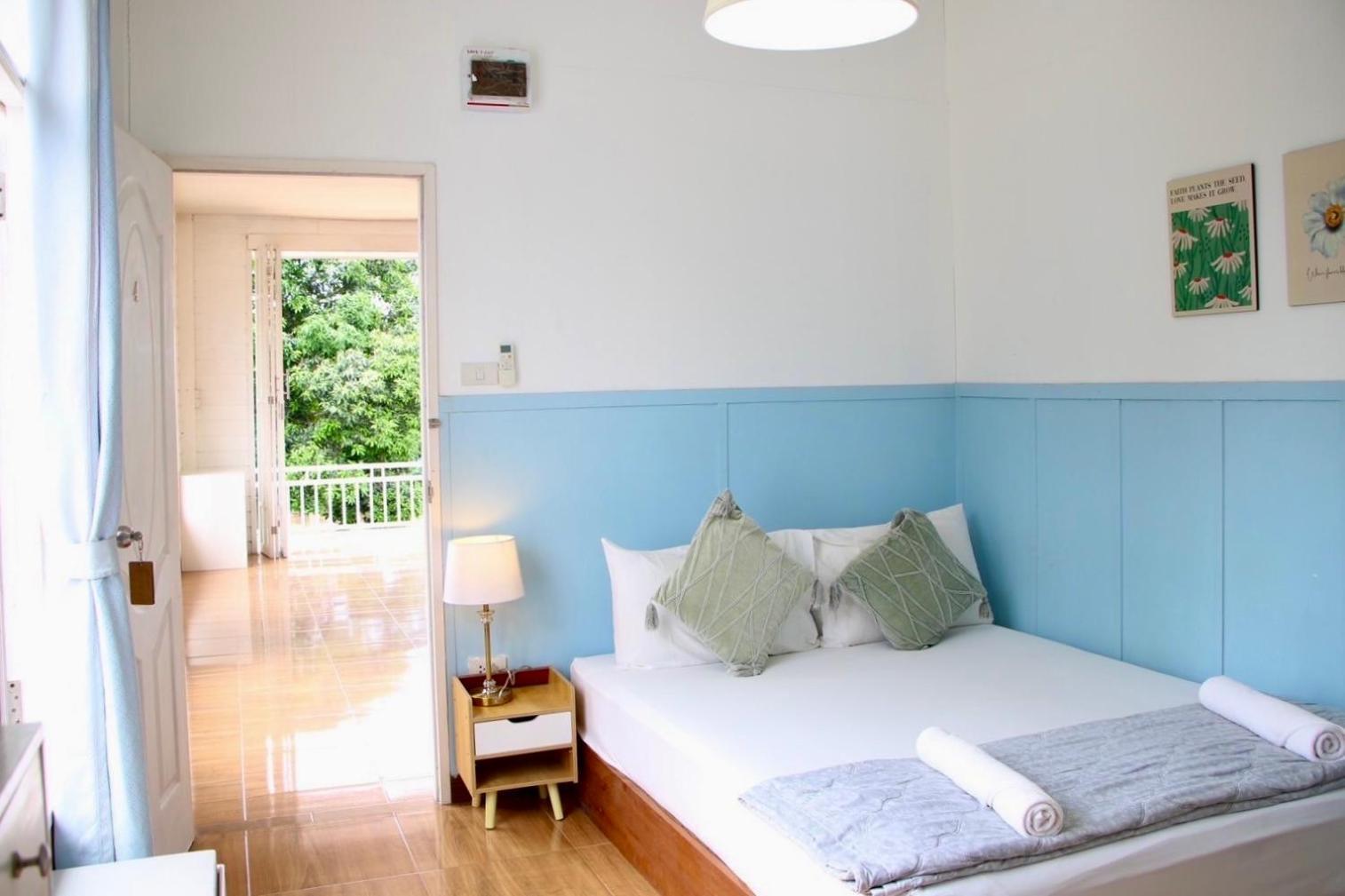 Thirty Tree Garden House Hostel Chumphon Exterior photo